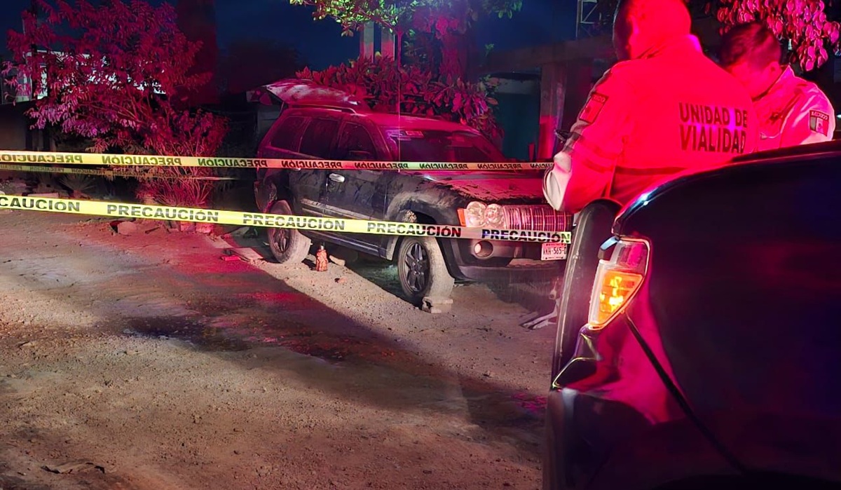 Fallece hombre al caerle su camioneta encima cuando le ‘echaba’ mecánica en El Diez, Culiacán