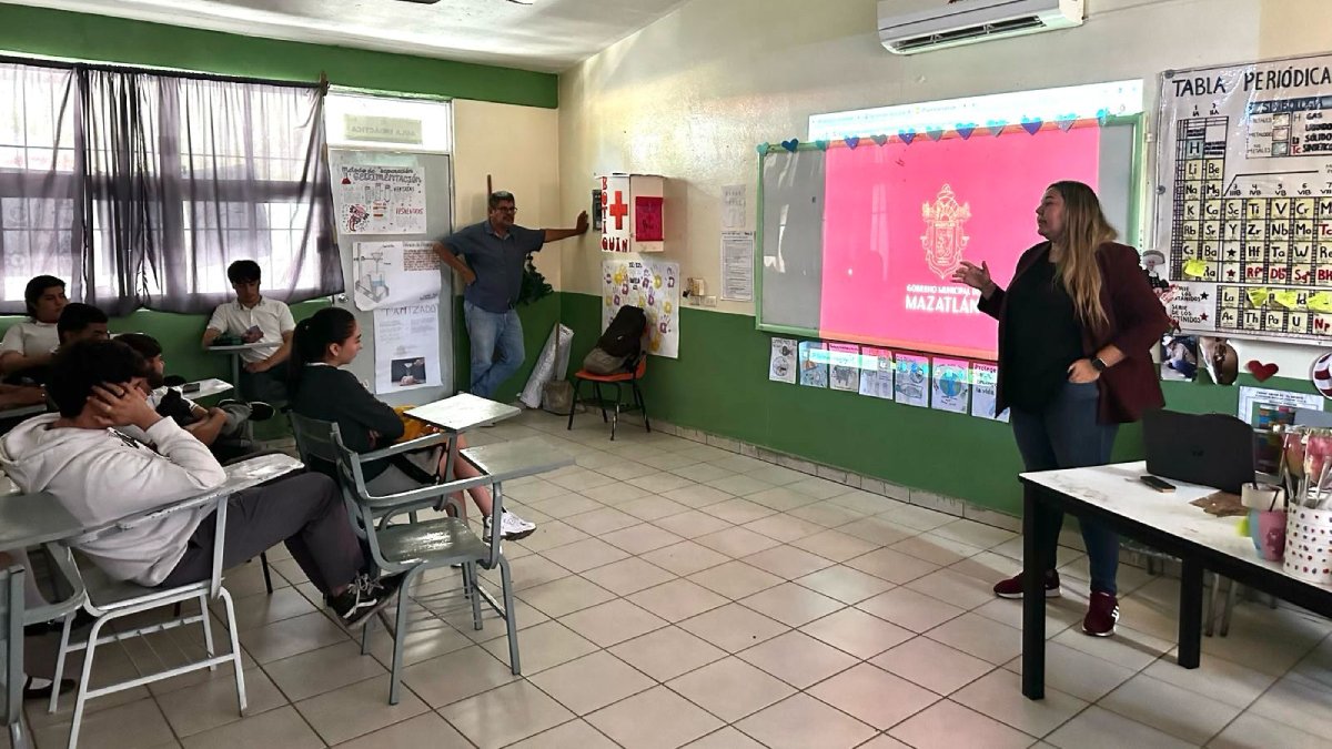 Le llevan a El Recodo internet gratuito por parte del Gobierno de Mazatlán