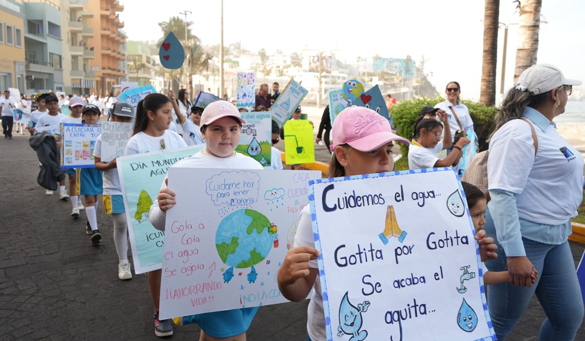 Mazatlán celebra el Desfile del Agua 2025 con un llamado a la conciencia ecológica