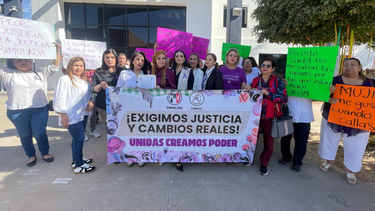 ”No más simulación”: Priistas acuden a la Fiscalía a exigir justicia para mujeres violentadas en Sinaloa