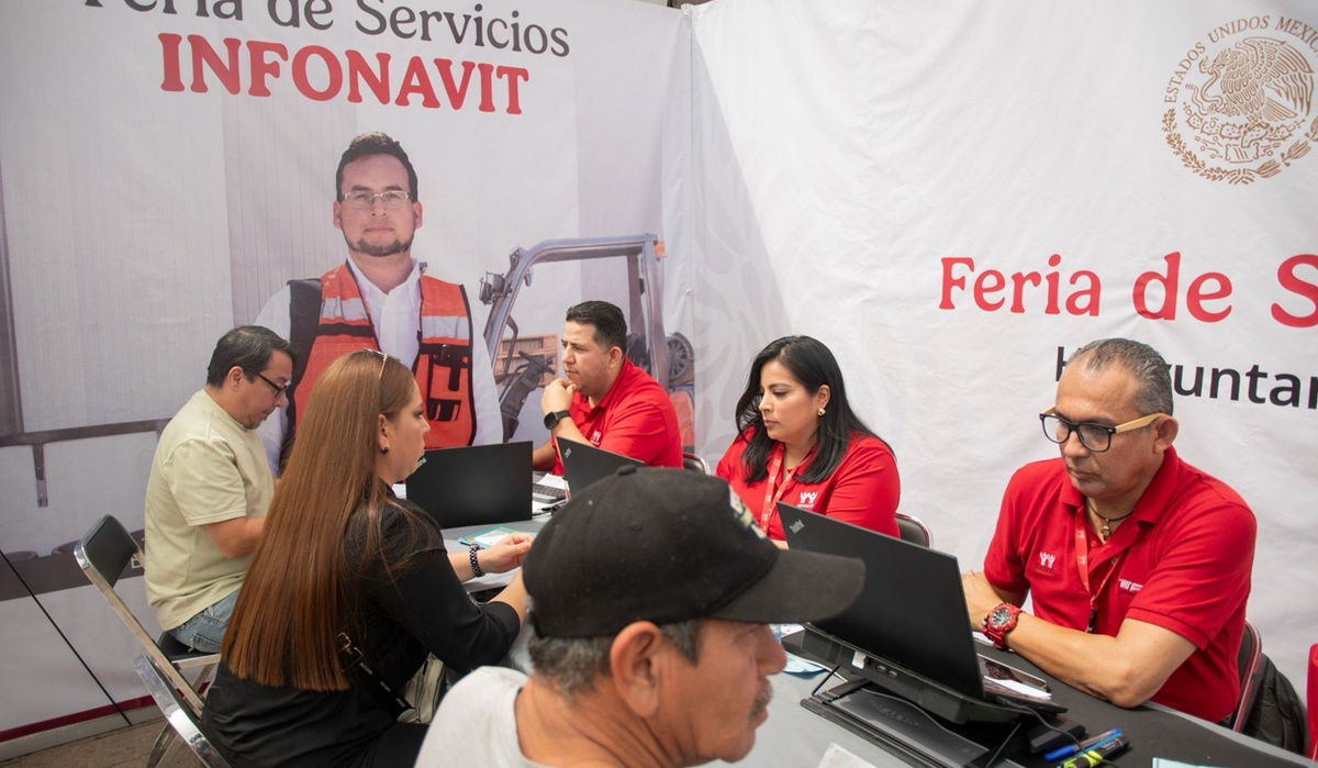 Más de 550 personas fueron atendidas en la Mega Feria de Servicios Infonavit en Culiacán