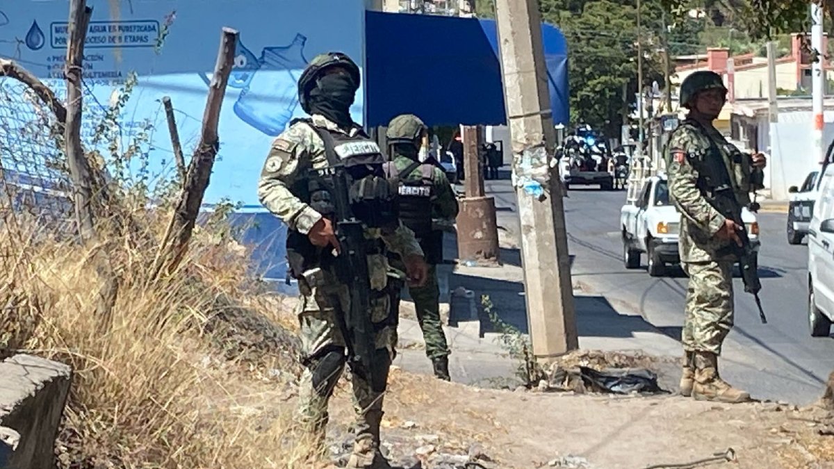 VIDEO: Militares avistan drones desconocidos en balacera al sur de Culiacán