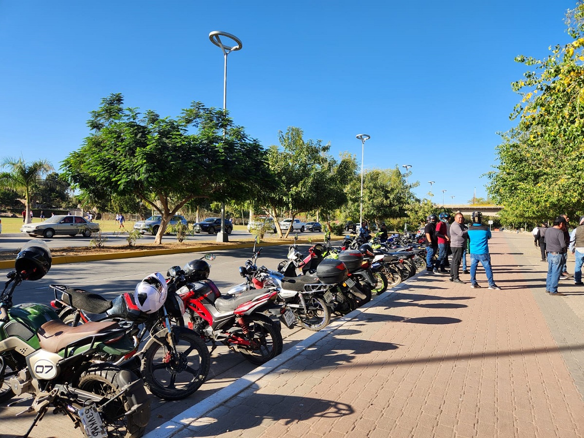 ¡Será por tres meses! Agradece alcaldesa de Guasave histórico descuento a motociclistas