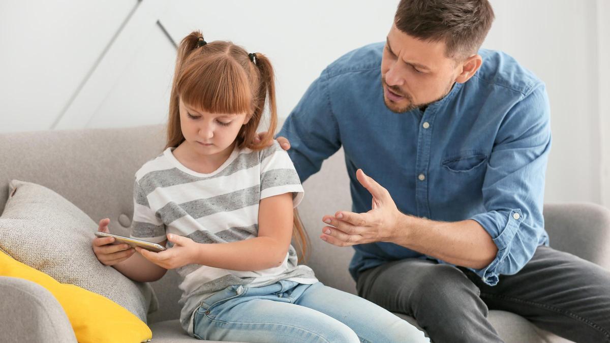 Papá ¿Ya tienes tu control parental activado en los dispositivos de tus hijos? Lee esto