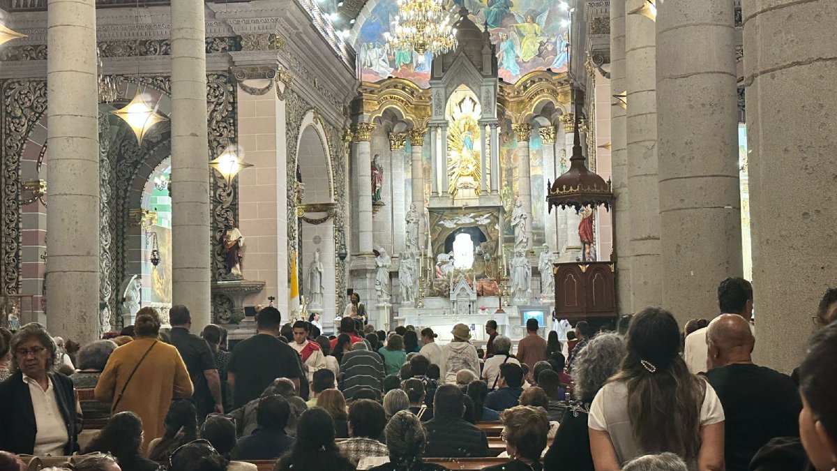 Por Dr. Simi, por la salud del Papa Francisco y por la paz en Sinaloa, misa en Mazatlán con reliquias de San Judas Tadeo