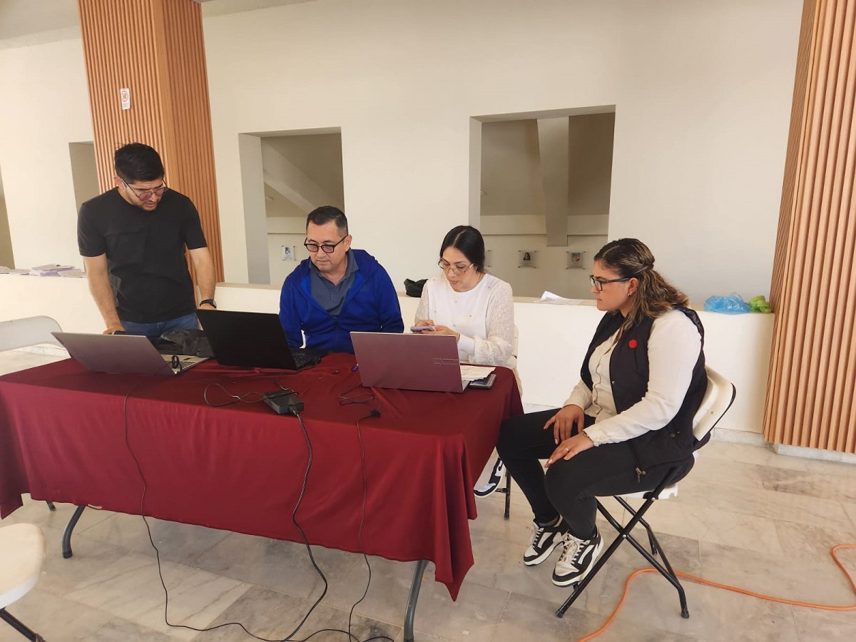 Así arranca el plebiscito en Guasave; se instalaron 243 mesas receptoras