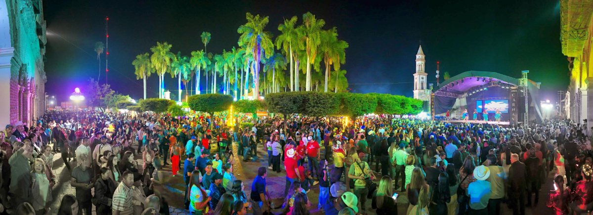 Con asistencia histórica culmina el Carnaval El Fuerte 2025 ‘Aves de Nuestra Tierra’