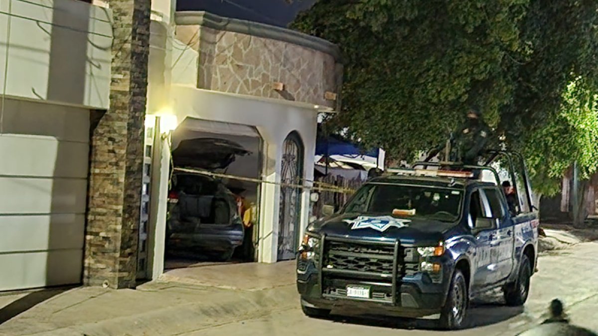Reportaron gente armada: aseguran una casa, un carro, droga y un arma en Villa Bonita, Culiacán