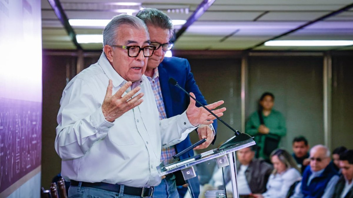 “Estamos con ustedes, cumpliendo nuestra responsabilidad”: Rocha a familiares de desaparecidos