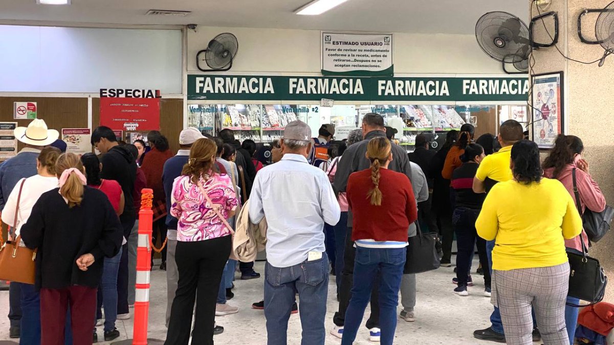 ¡Muy buena atención, pero, no hay medicamentos! Derechohabientes se quejan del IMSS Guasave