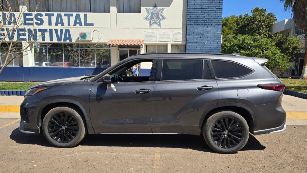Recuperan camioneta en Culiacán; fue robada en Estados Unidos
