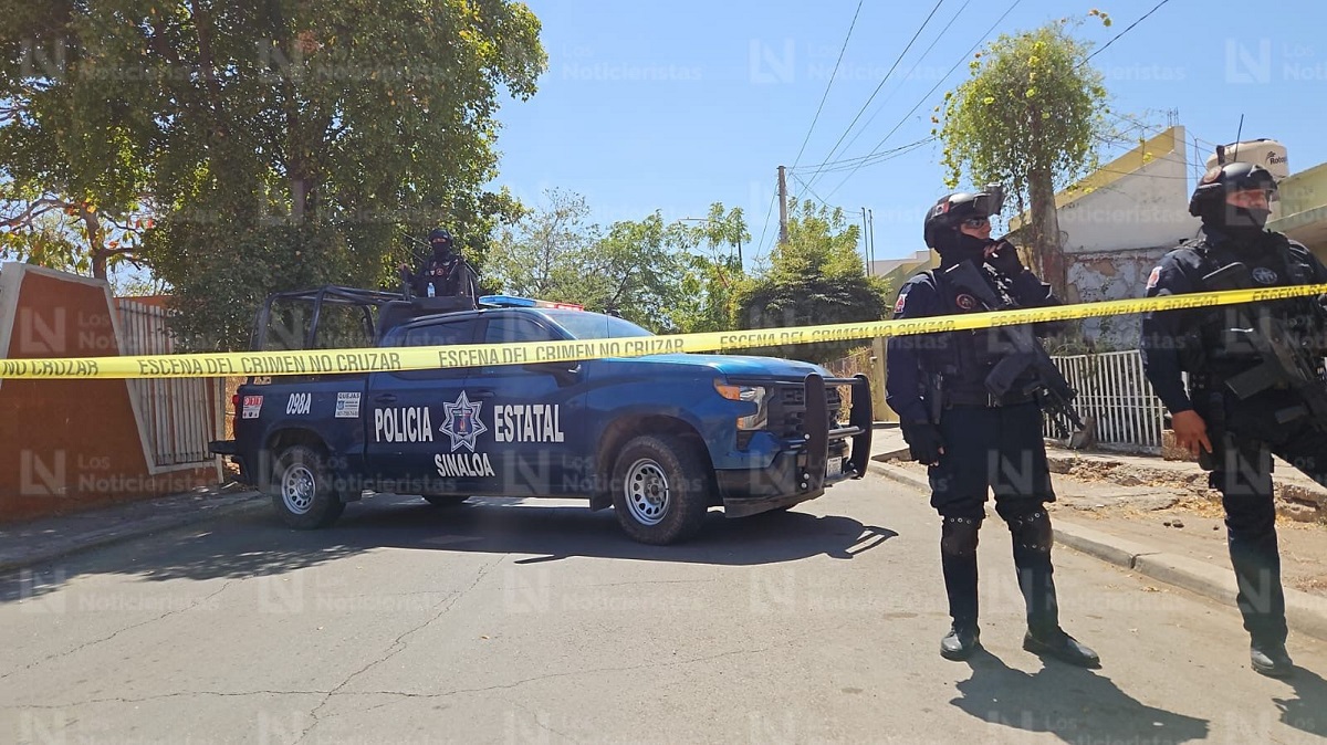 Emplayados y asesinados abandonan tres cuerpos cerca de una primaria en Culiacán