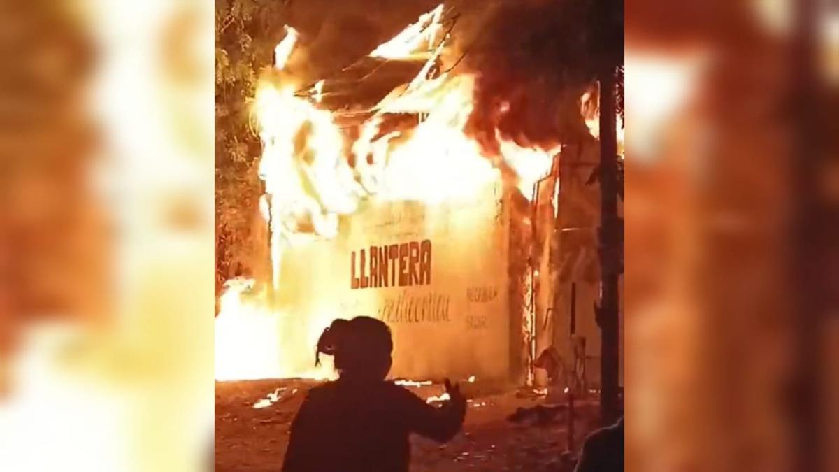 Un lesionado deja incendio de llantera en la colonia Antonio Toledo Corro, en Culiacán