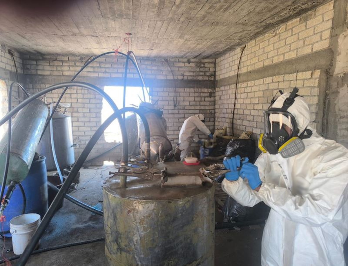 ¡Casi mil MDP! Autoridades federales desmantelan laboratorios en Culiacán y Cosalá