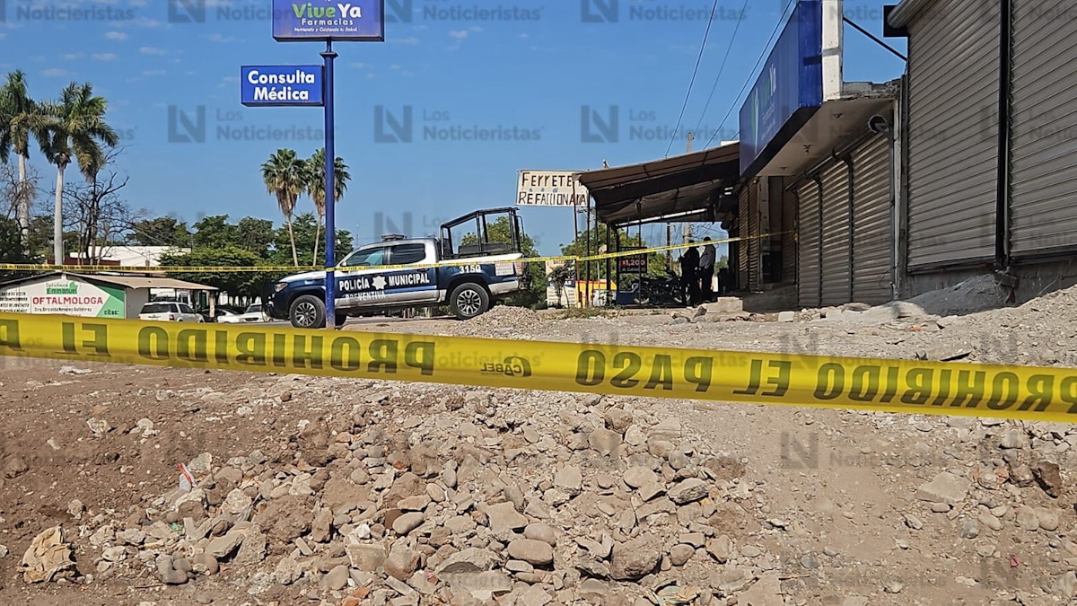 Frente al Seguro Social de Villa Benito Juárez, Navolato, encuentran asesinado a un hombre