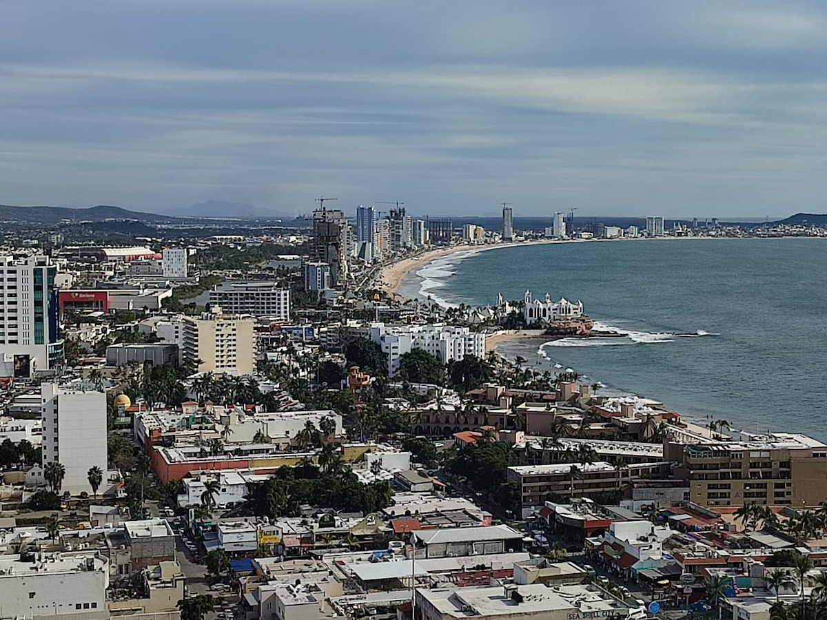 Por primera vez en la historia de Mazatlán, certificarán las playas del Malecón