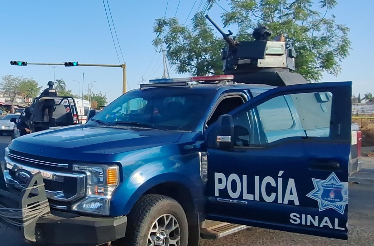 ¡Lo dejan esposado y amarrado a un poste! Levantan y liberan a joven de la Ciudad de México en Culiacán