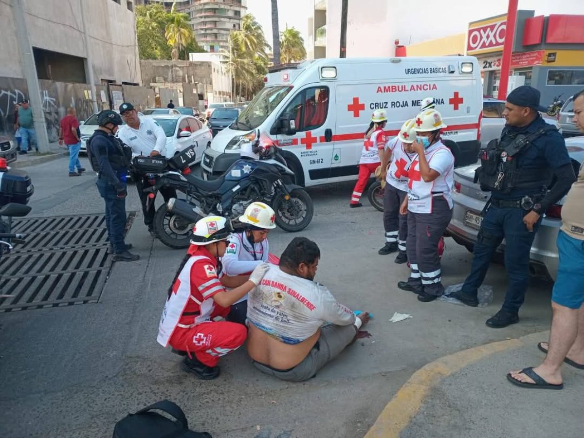 Accidente en Mazatlán deja herido a Motociclista