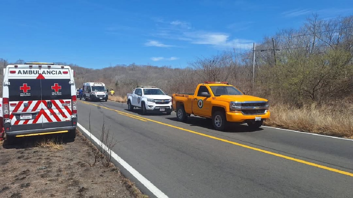 Se registra un accidente automovilístico en el km 92 de la carretera libre Mazatlán-Culiacán