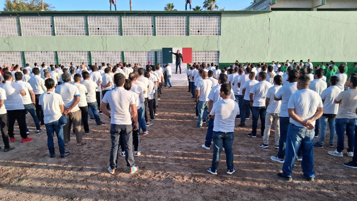 ¡Activan a más de mil 800 reos! A los penales de Sinaloa llevan el programa nacional “Boxeando por la Paz”