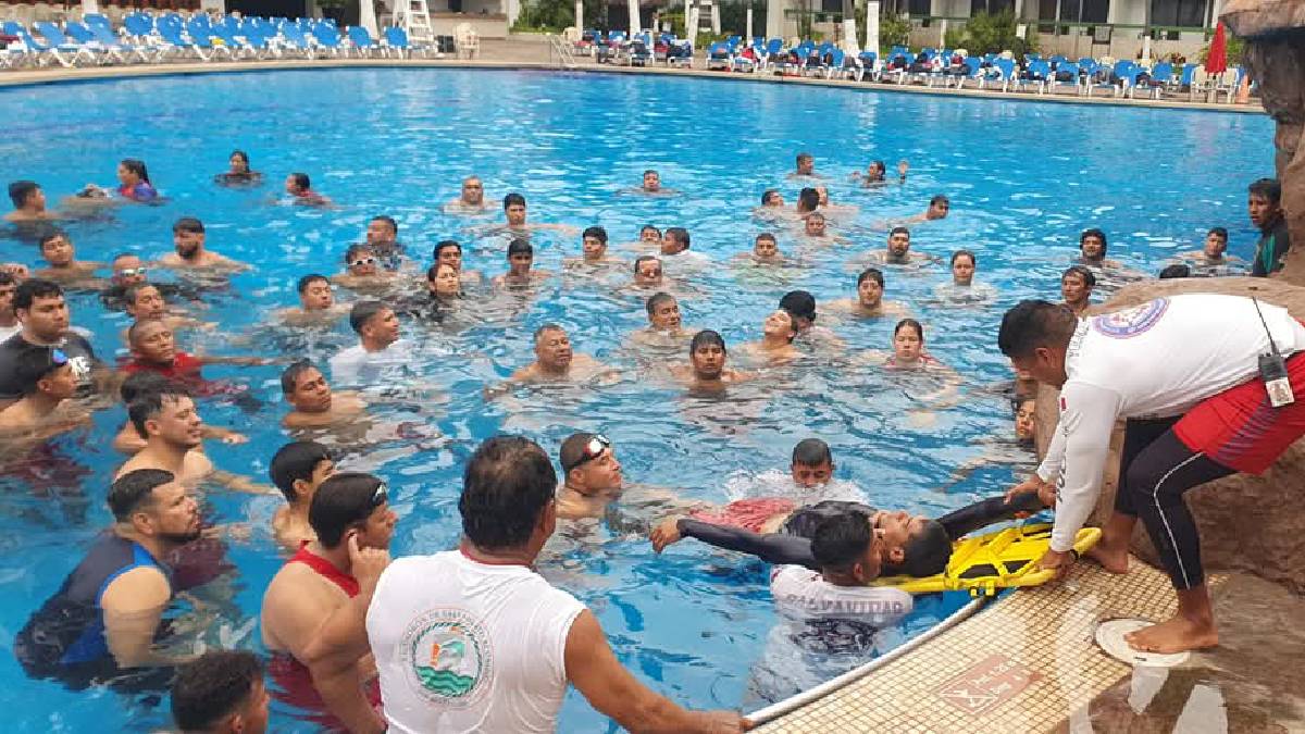 Blindarán las playas de Mazatlán con 130 elementos de salvavidas para Semana Santa y de la Moto