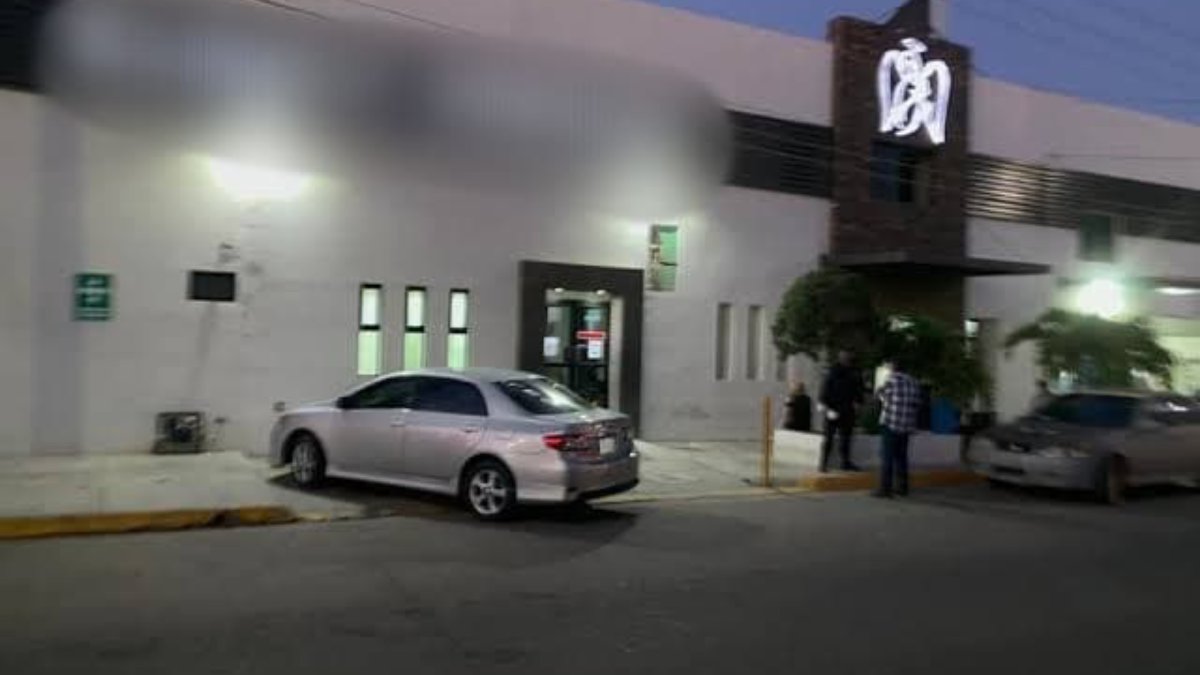 Vecino de la Tabachines recibe un impacto de bala e ingresa a hospital de Los Mochis
