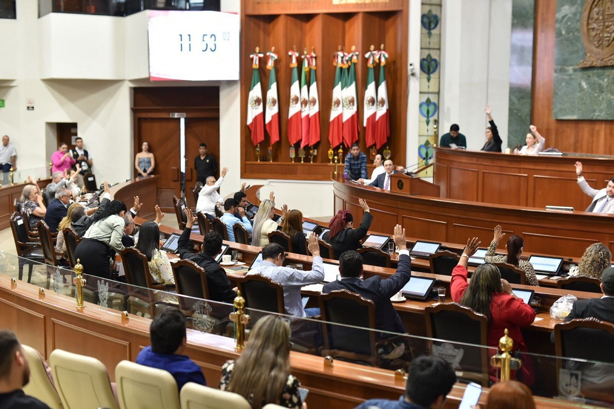En Sinaloa van por regular uso de pantallas en infantes; también buscan pruebas de paternidad gratis