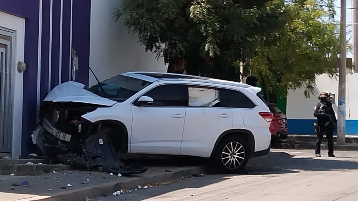 ¡Uno quedó herido! Detienen a tres hombres tras atacar a balazos a policías estatales en Culiacán