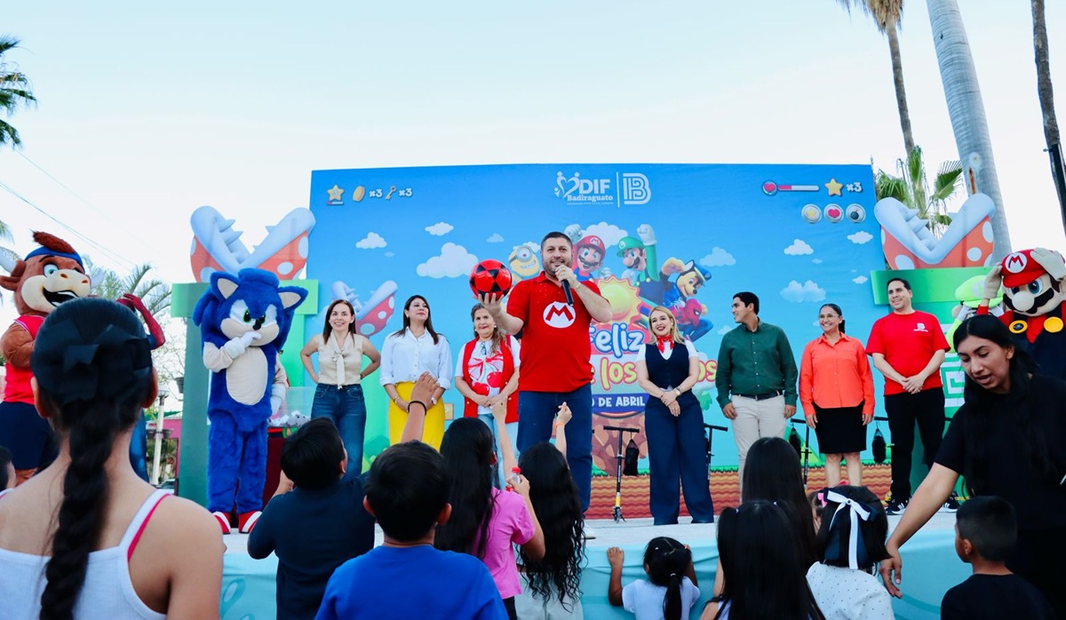 Sonrisas, sorpresas y mucha diversión durante el festejo a niñas y niños en Badiraguato