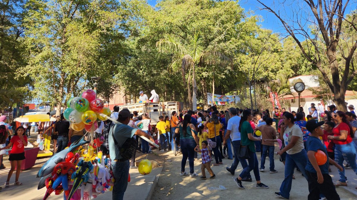 ¡Gran festejo del Día del Niño en Guasave, Sinaloa! DIF invita a celebrar gratis y donar juguetes este 29 de abril