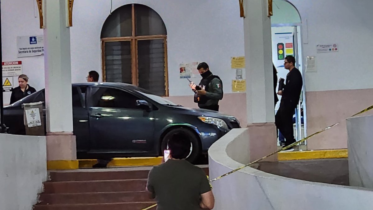 ¡Lo balearon en Los Mezcales! Rematan a joven al llegar a urgencias del Hospital Civil de Culiacán