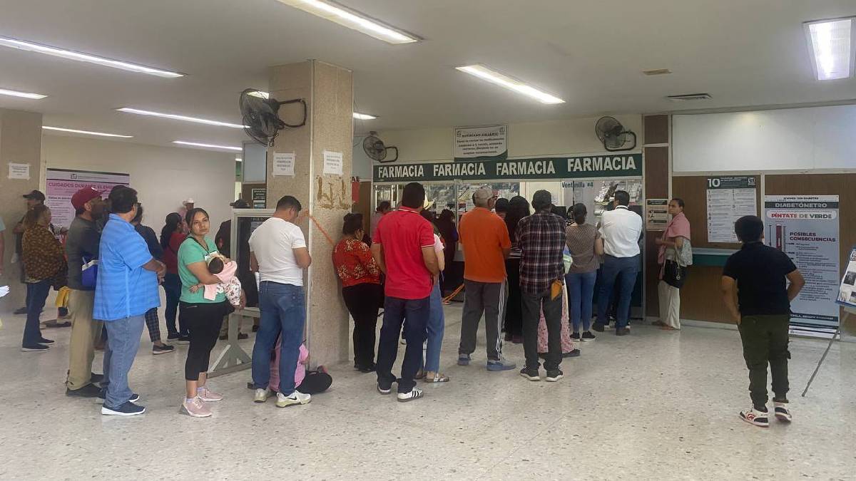 Denuncian derechohabientes del IMSS que llevan hasta dos meses sin recibir sus medicinas