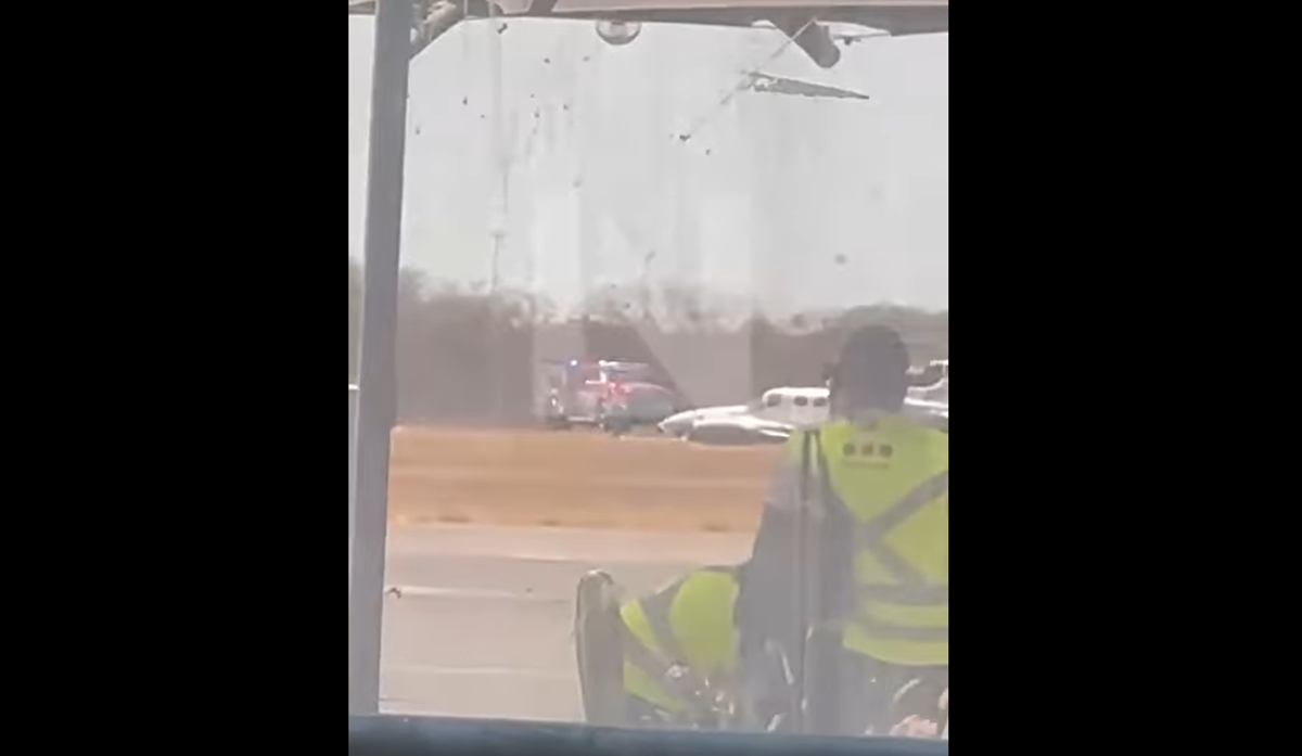 No hubo lesionados, desalojaron aeronave y continuaron actividades: Rocha sobre aterrizaje de jet en el AIC