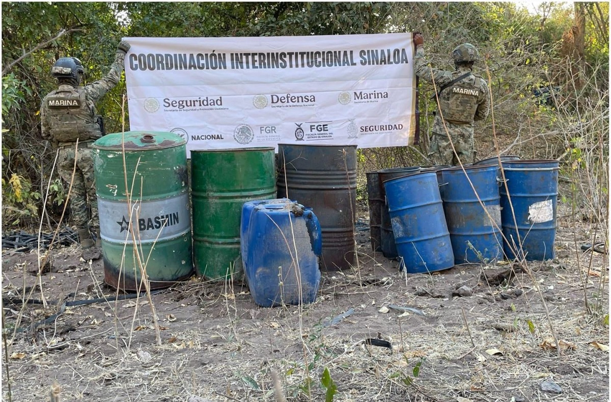 Fuerzas castrenses aseguran laboratorio clandestino durante operativo en Elota, Sinaloa