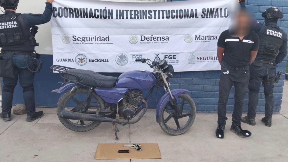 ¡Hay un detenido! Tras balacera localizan explosivos y una camioneta en Villa Juárez, Navolato