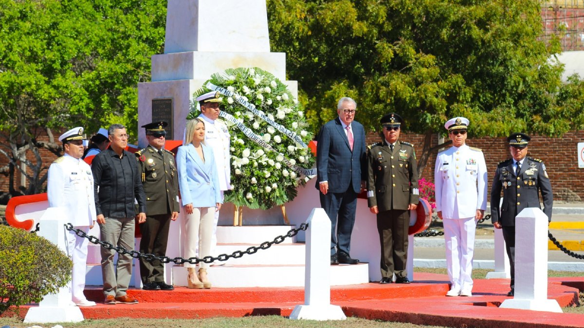 Puerto de Mazatlán conmemora los 111 años de la Gesta Heroica de Veracruz