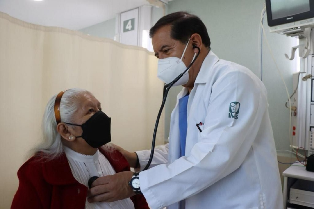 Sí habrá servicios médicos en el IMSS en Semana Santa y Pascua