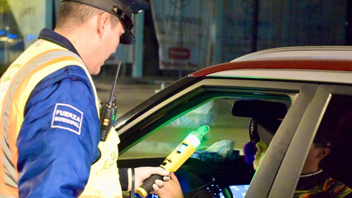 ¡Pasados de copitas! Sancionan a 23 conductores durante el fin de semana en el Operativo Alcoholímetro en Mazatlán
