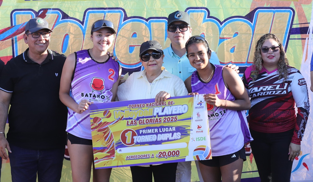 Premian a ganadores de los torneos de voleibol, futbol y dominó playero Las Glorias 2025