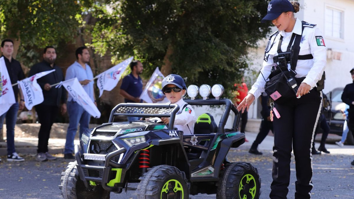 Con desfile, autoridades promueven una Semana Santa segura en Guasave