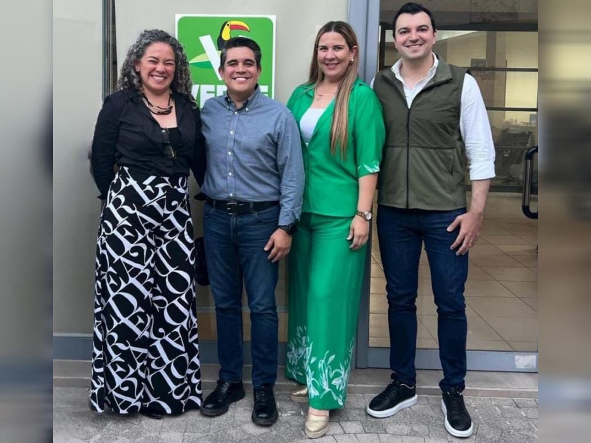 Suma el Partido Verde a regidoras del PAN y del PT en Rosario