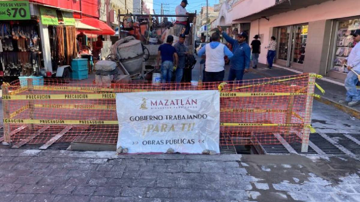 ¡Atención! Por reparación de rejilla pluvial en el Centro de Mazatlán habrá cierre de la Aquiles Serdán