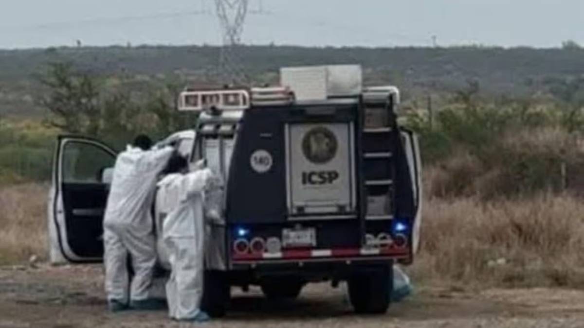 Descubren fosa clandestina con restos humanos en Nuevo León