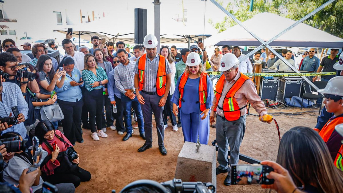 ¡Colocaron primera piedra! Con la construcción de secundaria en Valle Alto, lanza Rocha Plan de Reactivación Sinaloa
