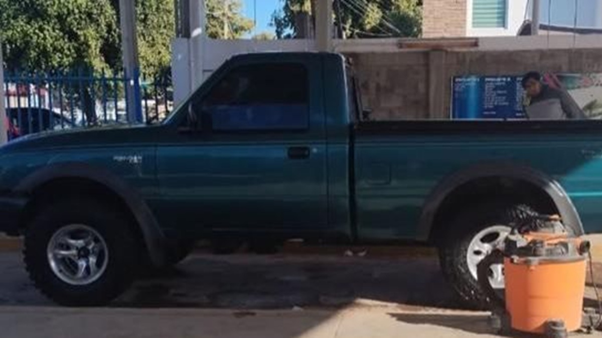 Se roban una pick up del estacionamiento de la UAdeO, en Guasave