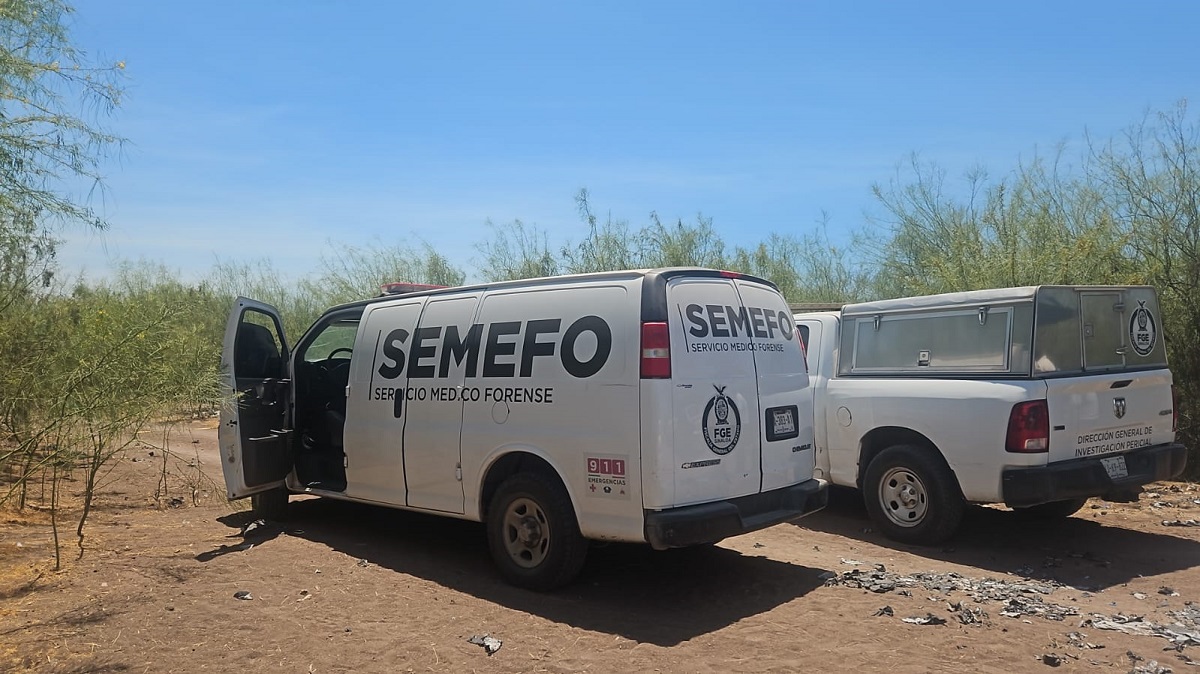 Inicia FGE levantamiento de cadáveres en San Benito, Mocorito, tras balacera del lunes