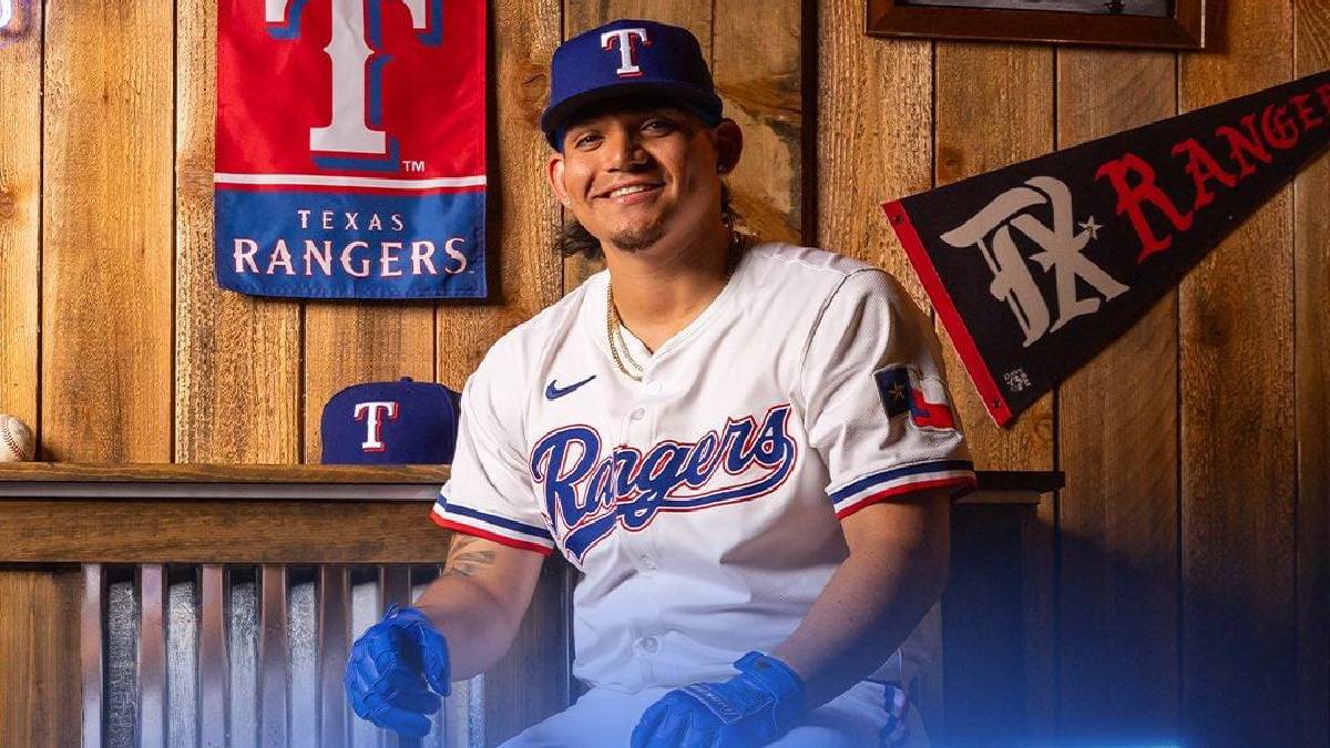 ¡Orgullo sinaloense! Alejandro Osuna debuta en las Grandes Ligas