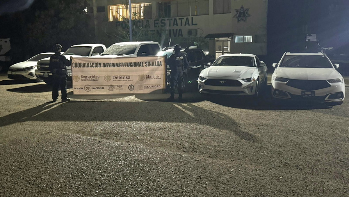 Aseguran 6 vehículos en Culiacán; uno era blindado y otro con aditamento para lanzar ponchallantas