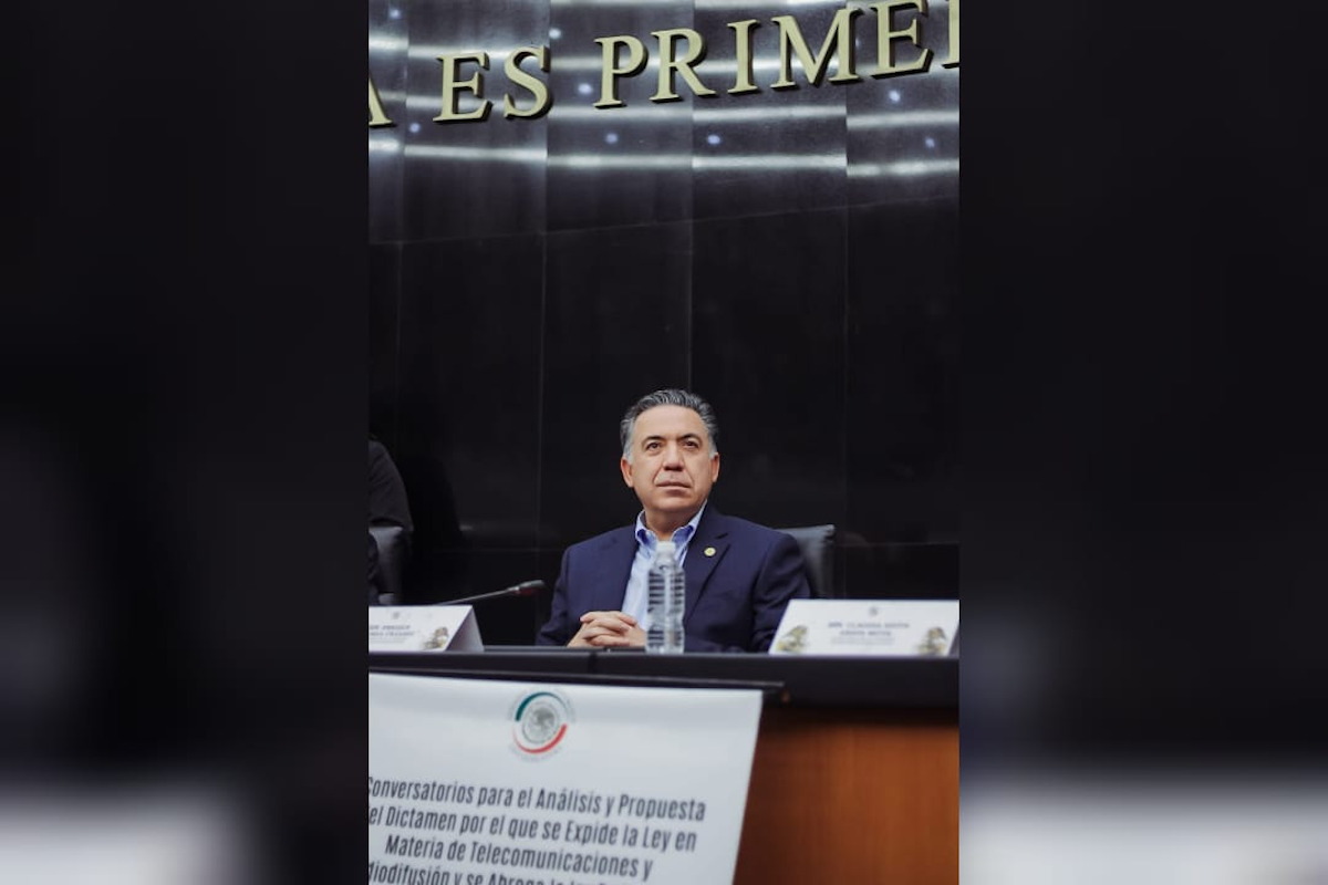 Avanza análisis legislativo: Inzunza participa en cuarto conversatorio sobre nueva Ley de Telecomunicaciones