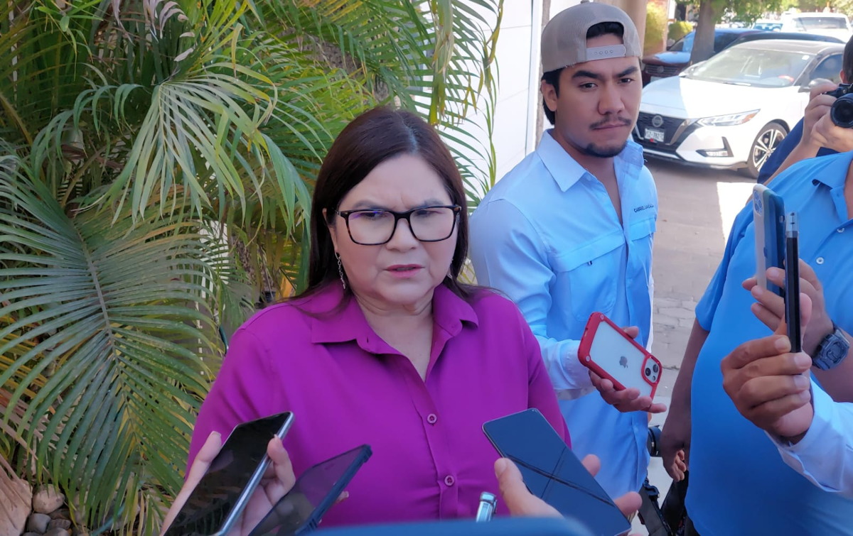 “Alcalde fue clara, todo aspirante debe cuidar formas”: senadora Imelda por intención de buscar gubernatura de Sinaloa en el 2027